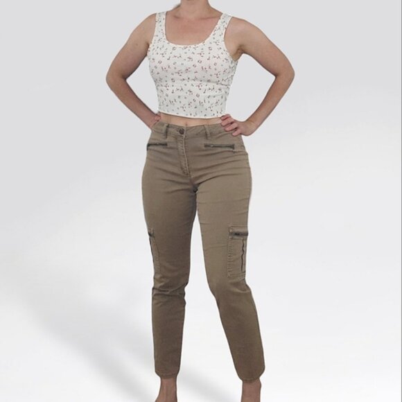 Design Lab Womens Mid Rise Sand Khaki Slim Straight Cargo Utility Pants- 31 - Picture 4 of 16